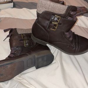 Brown rampage boot